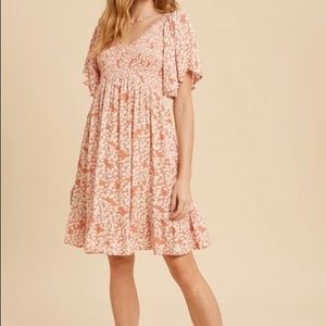 Spring dress - medium, Canadian boutique, brand new